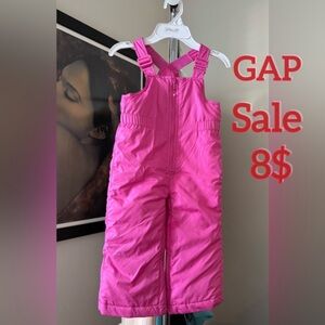 GAP snowsuit Bright Pink Kids Overalls😍😍new